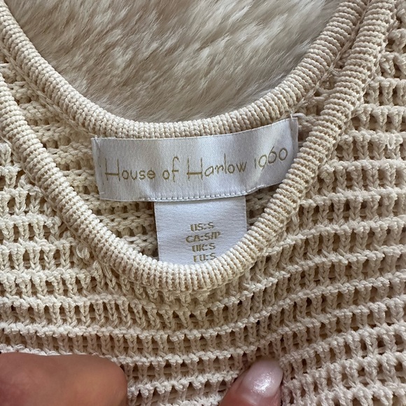 House of Harlow shorts set - Picture 2 of 3